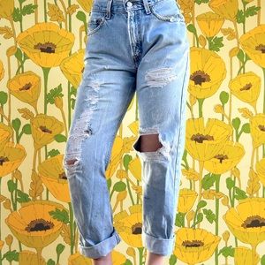 Vintage Levi’s 505 Destoryed Jeans